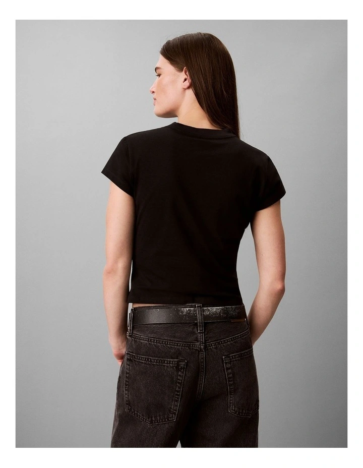 Script Monologo Baby Tee in Black image 2