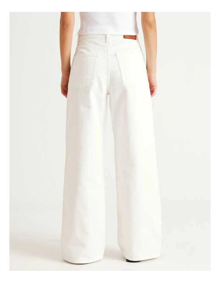 The Wide Leg Jean in Chalk image 3