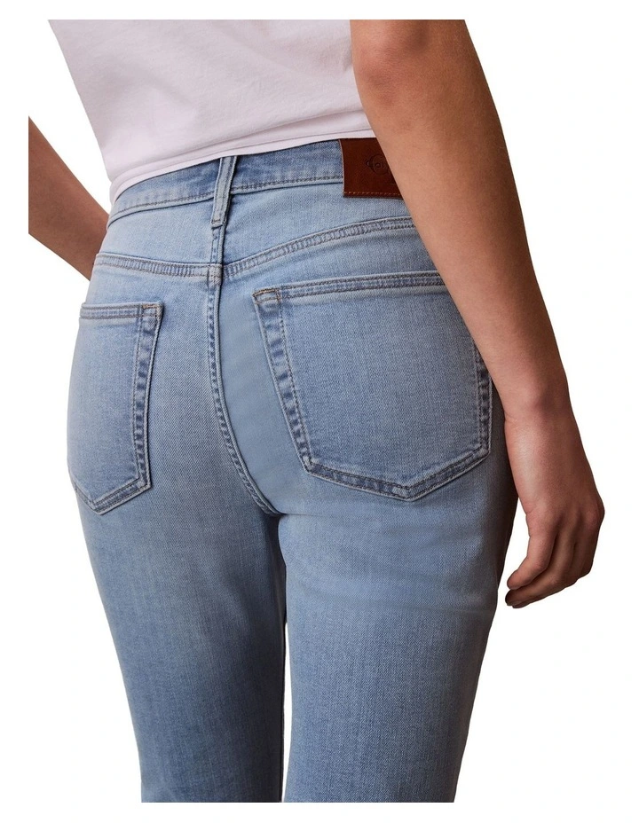 Mid Rise Skinny Jeans in Light Cape image 5