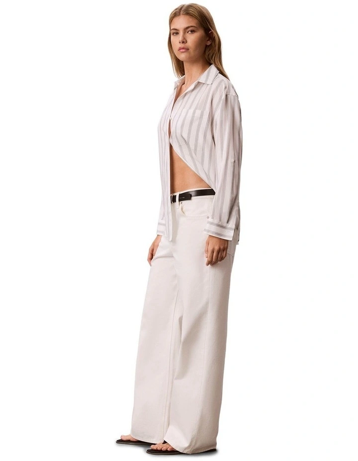 Low Rise Baggy Jeans in Chalk White image 3