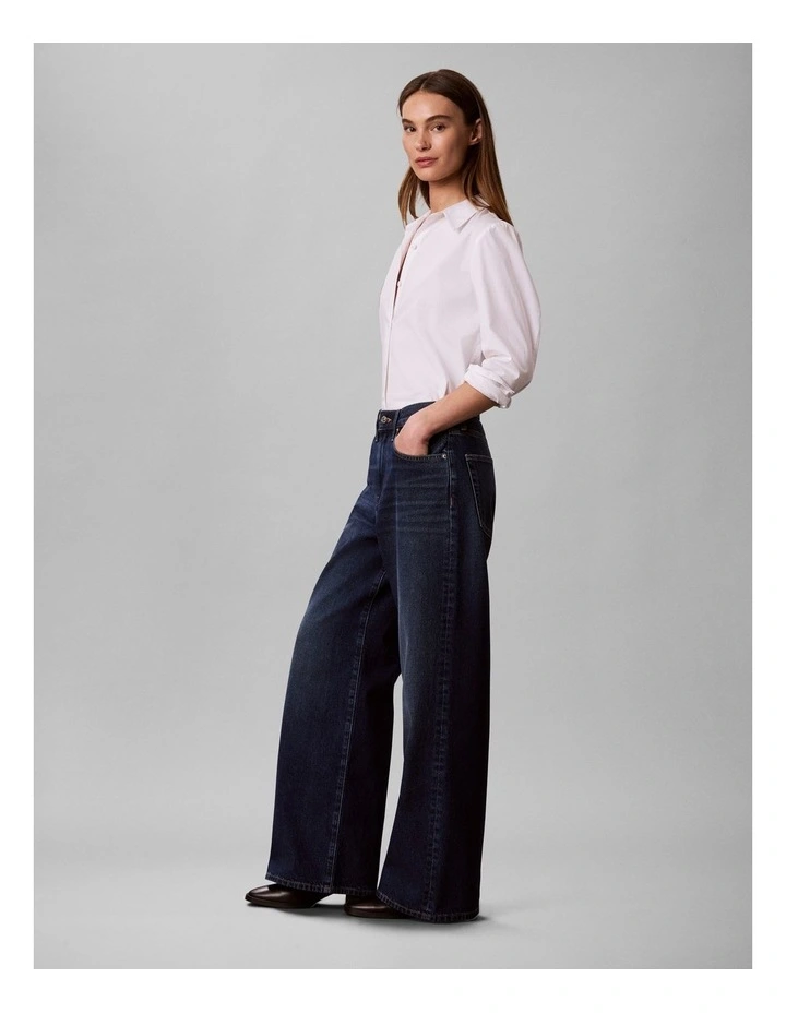 Relaxed Wide Leg Jeans in Merlot Blue image 3