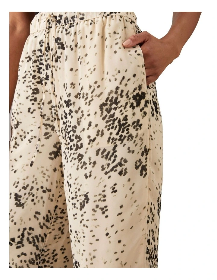 Printed Pull On Wide Leg Pant image 4