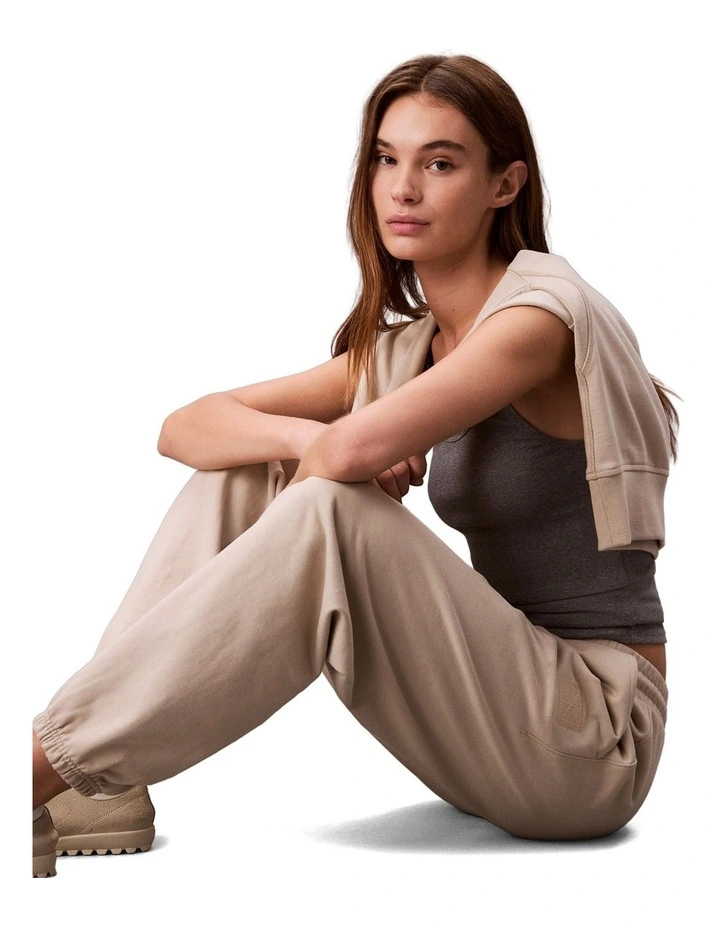 Premium Terry Emblem Relaxed Jogger in Black image 5