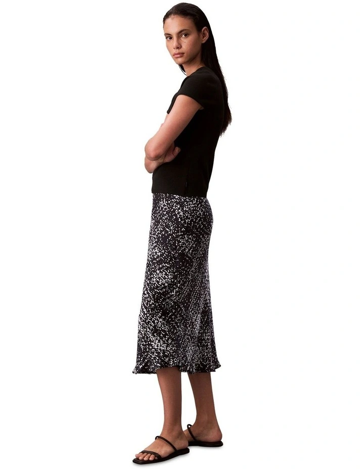 Textured Satin Print Midi Skirt in Multi image 3