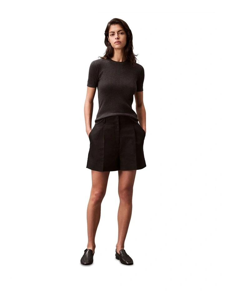 Structured Linen Tailored Short in Black image 5