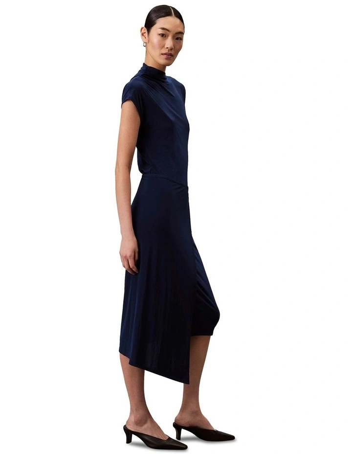 Short Sleeve Close To Body Wrap Midi Dress in Blue image 3