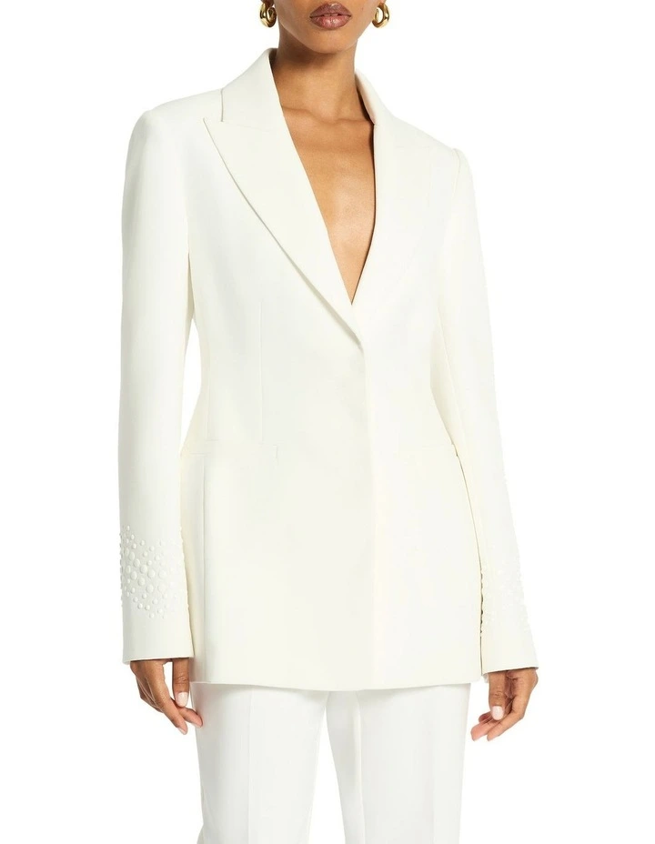 Alatra Blazer in Ivory image 2