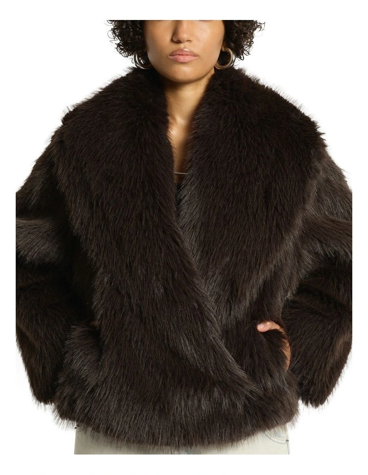 Drifted Chubby Jacket in Brown image 3