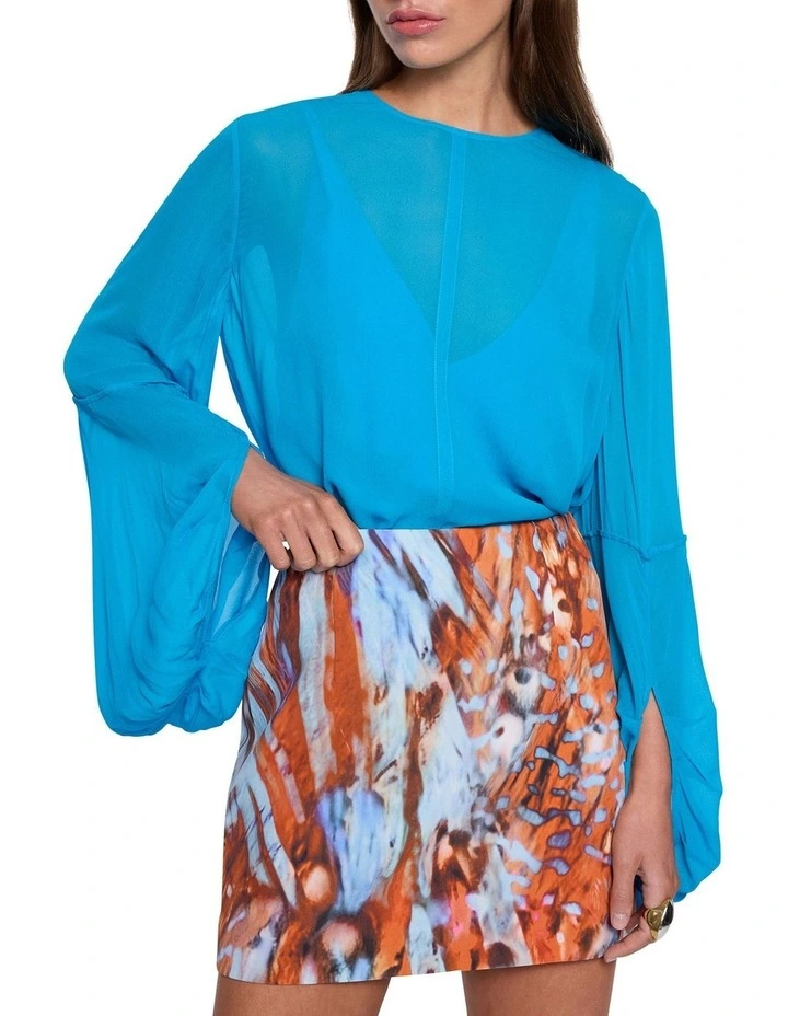 Subtle Move Top in Marine Blue image 1