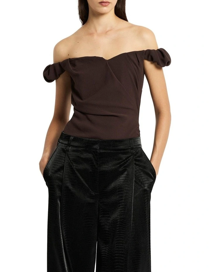 Pyrolized Top in Chocolate image 3