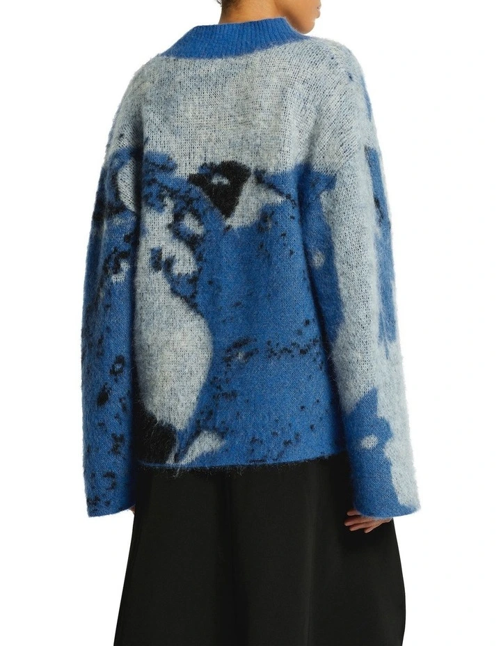 Metamorphic Knit Jumper in Blue Jacquard image 2