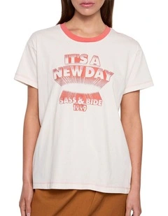 New Day Tee in Pearl/Tangerine
