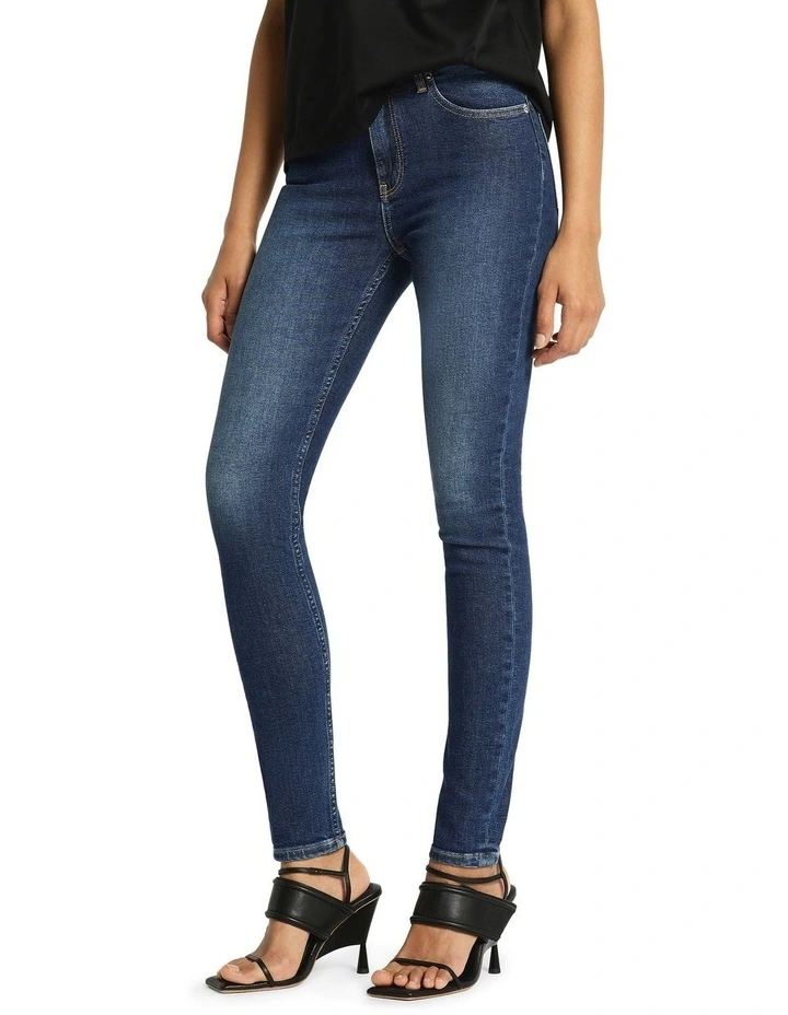 Maeve Stretch Skinny Jeans in Indigo image 3