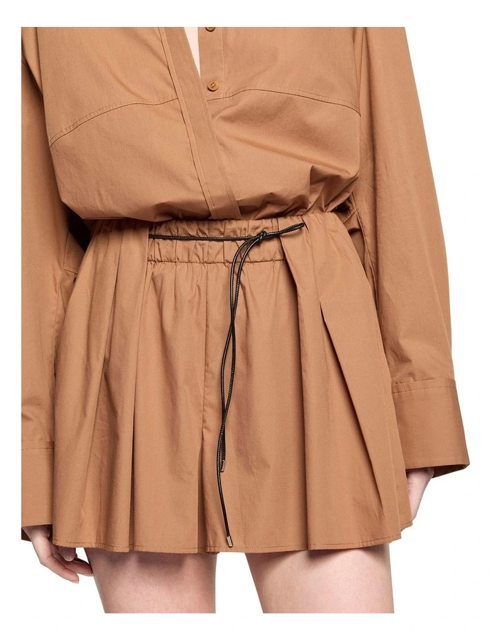 Cala Shorts in Clove image 2