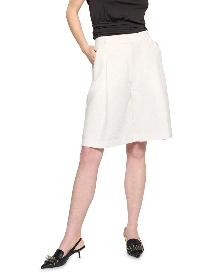 Cordelia Short in Ivory image 2