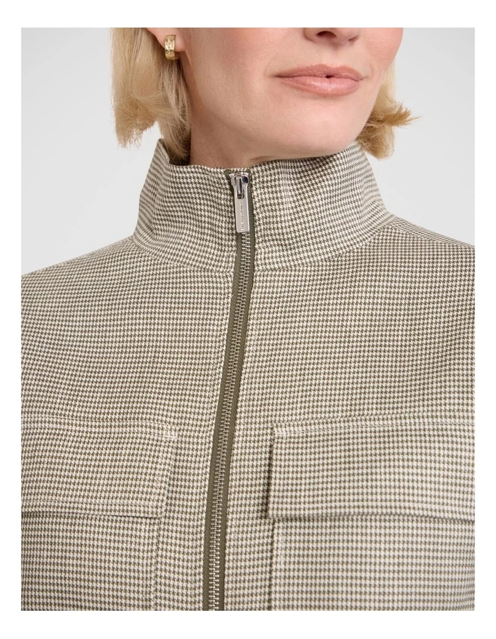 Amelie Stretch Linen Jacket in Fern Check image 3