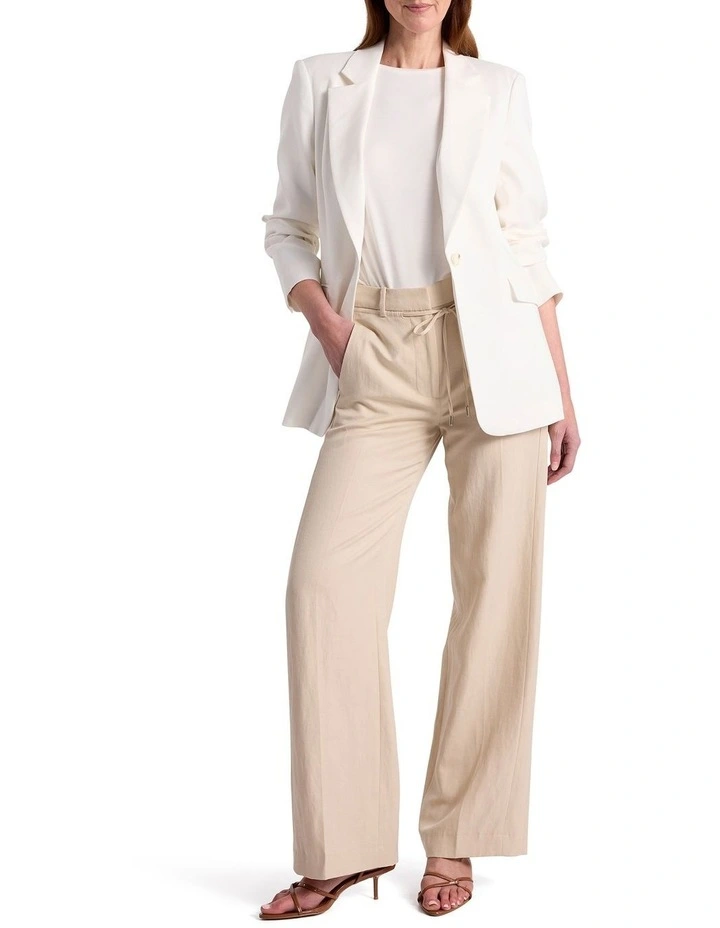 Mila Linen Blend Blazer in Ivory image 2
