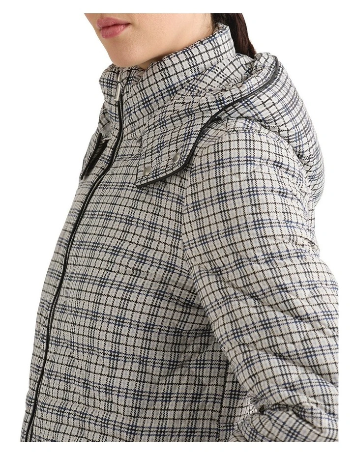 Tamworth Quilted Jacket in Ivory Check image 3