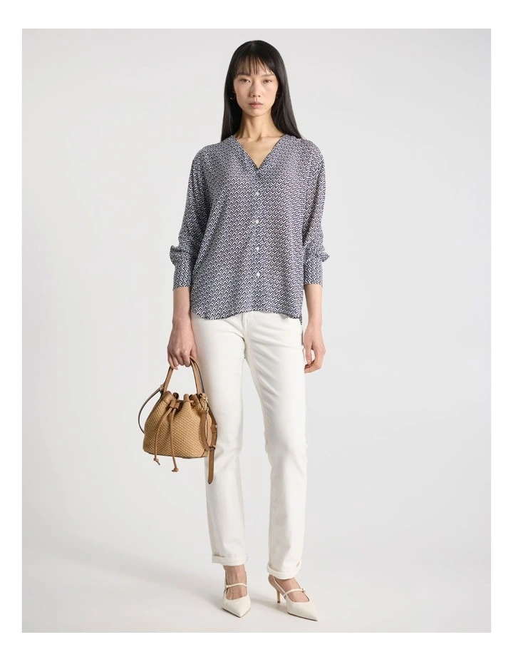 Linzi Viscose Blouse in Navy Multi image 2