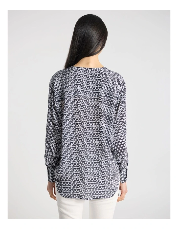 Linzi Viscose Blouse in Navy Multi image 3