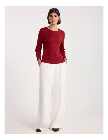 Scarlet colour