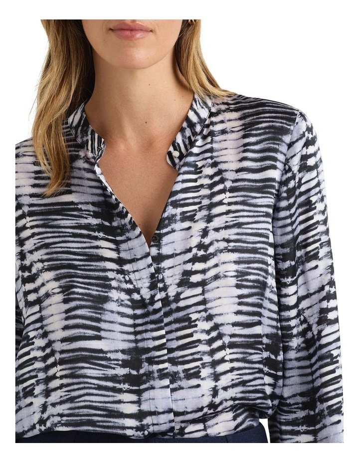 Shibani Silk Blouse in Navy Multi image 4