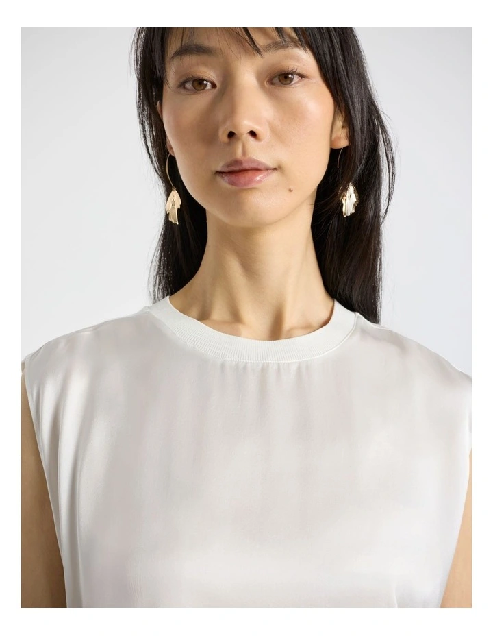 Staria Silk Mix Top in Ivory image 5