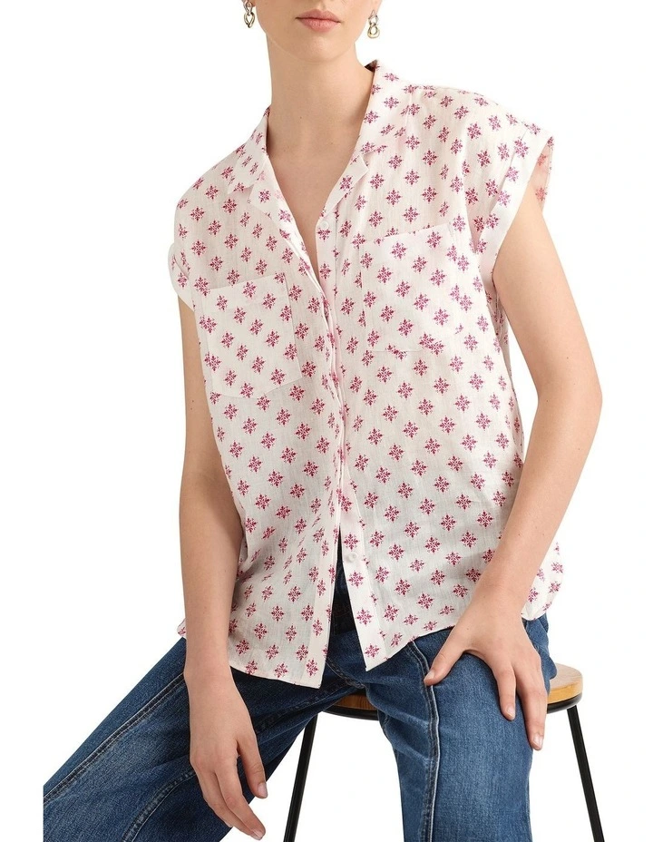 Kali Linen Shirt in Raspberry Spot image 1