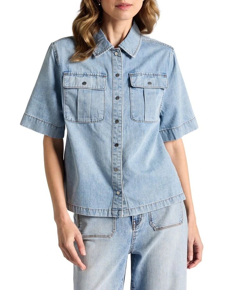 Gacia Short Sleeve Denim Shirt in Light Mid Wash image 1