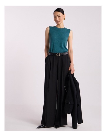 Pine Green colour