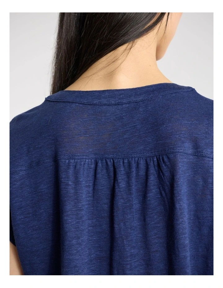 Thorpe Linen Tee in Ocean Blue image 5