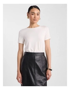 Betsy Bamboo Tee in Ivory