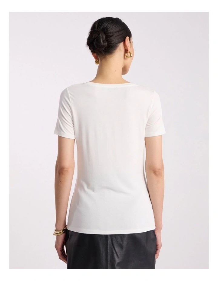 Betsy Bamboo Tee in Ivory image 4