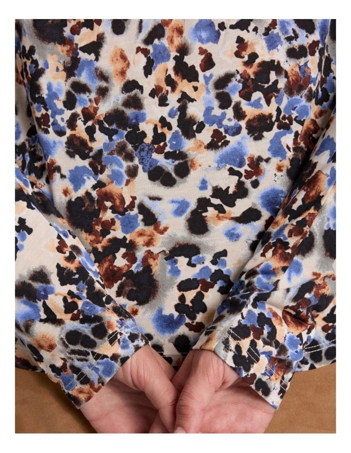 Akiro Longsleeve Tee in Pebble Multi image 3