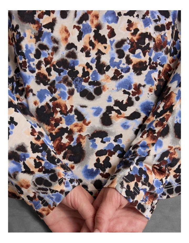 Akiro Longsleeve Tee in Pebble Multi image 4