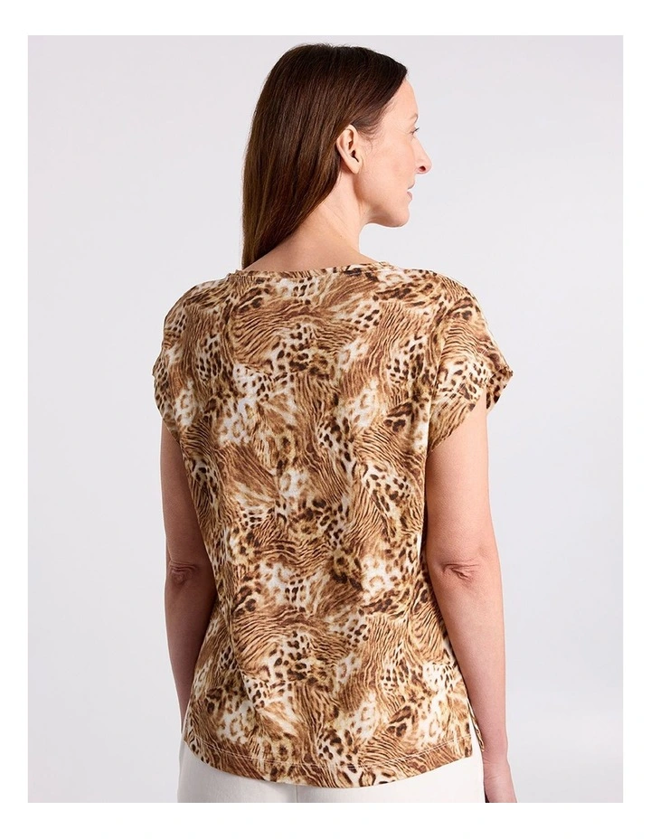 Emmine Linen Tee in Leopard image 4