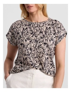 Safiya Linen Tee in Black Multi