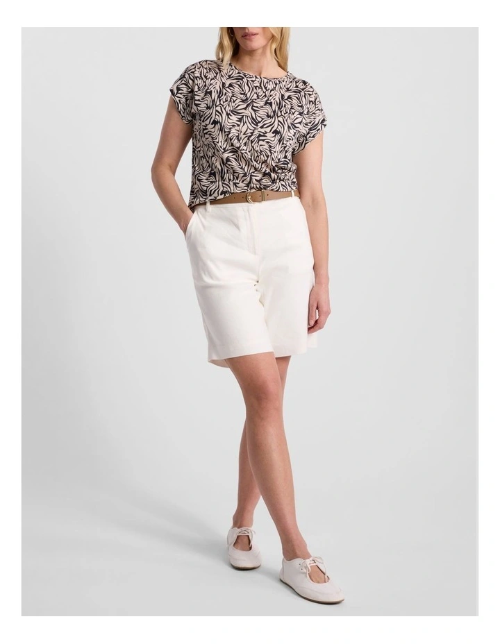 Safiya Linen Tee in Black Multi image 2