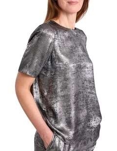 Rumi Metallic Tee in Platinum