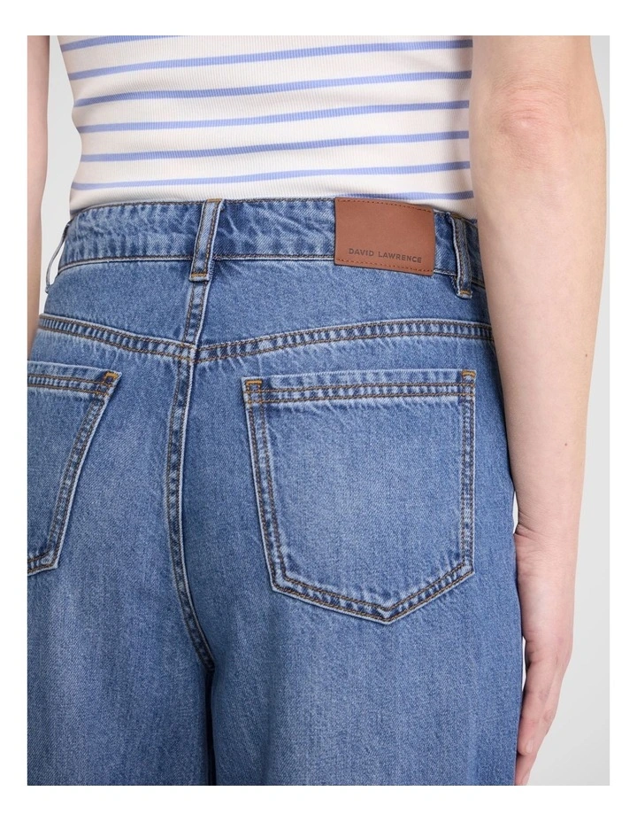 Kinsley Relaxed Wide Leg Jean in Mid Wash image 5
