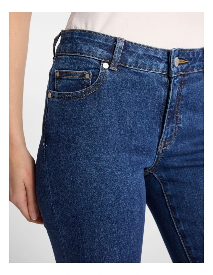 Amanda Slim Leg Jean in Flat Blue image 5