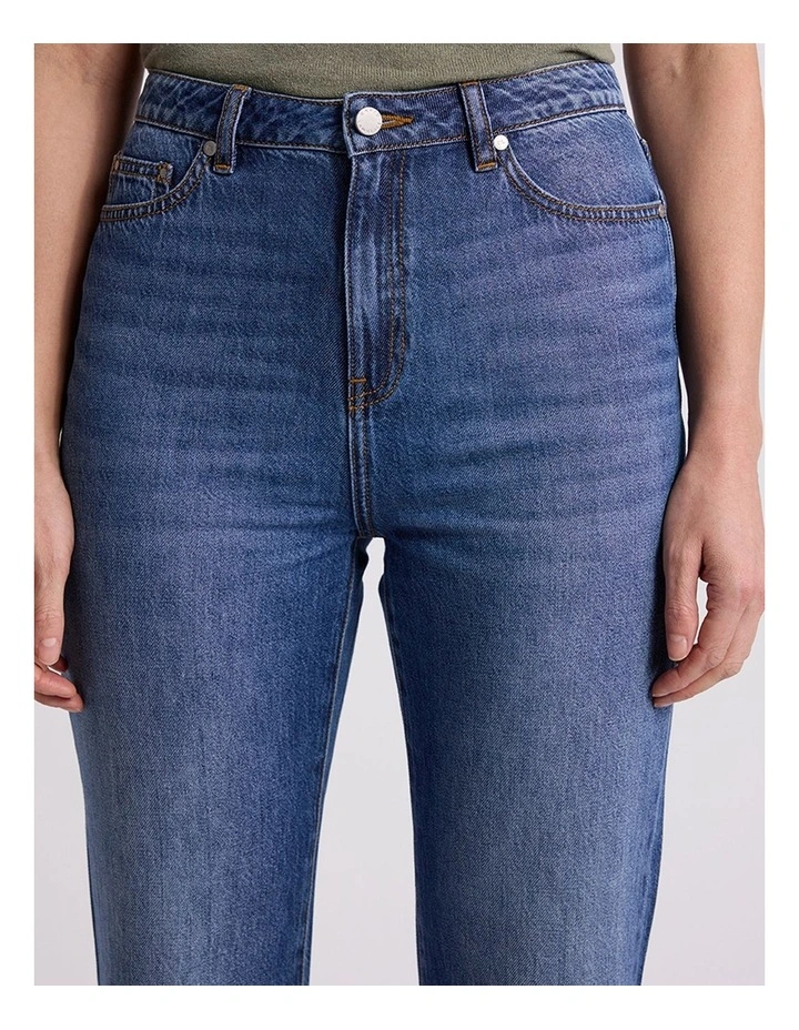 Goldie Crop Jean in Mid Wash image 3