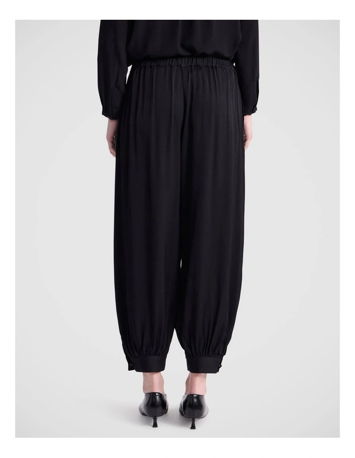 Sharon Viscose Pant in Black image 4
