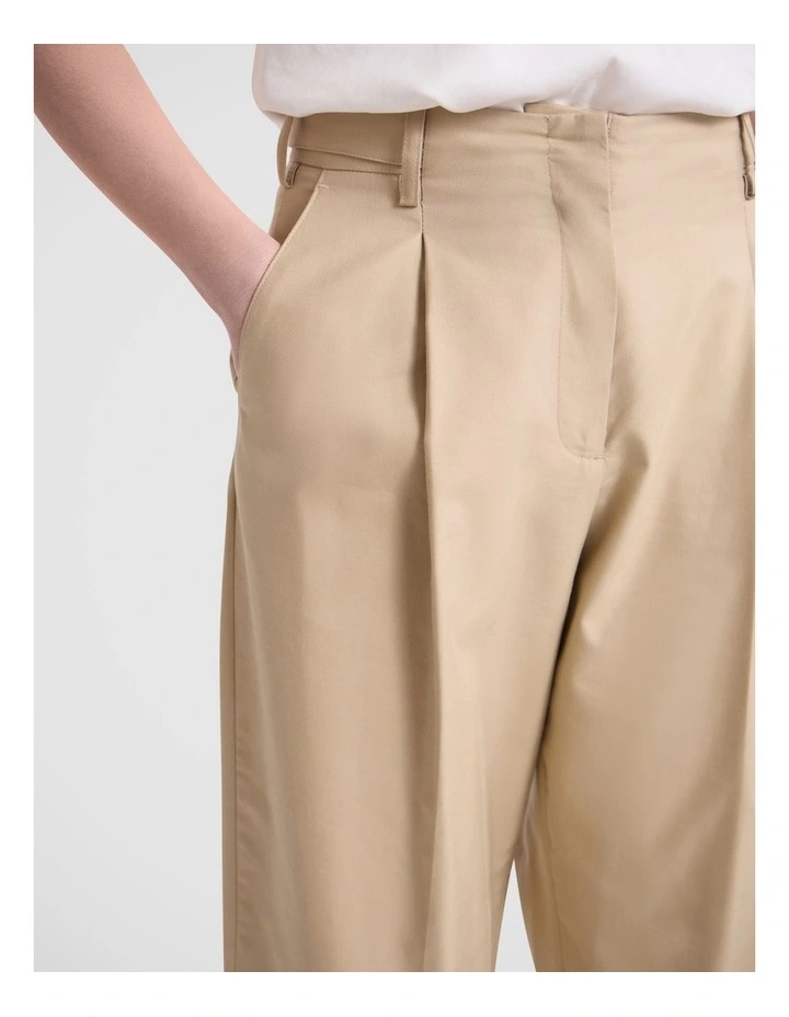 Clara Barrel Leg Pant in Cashew image 3