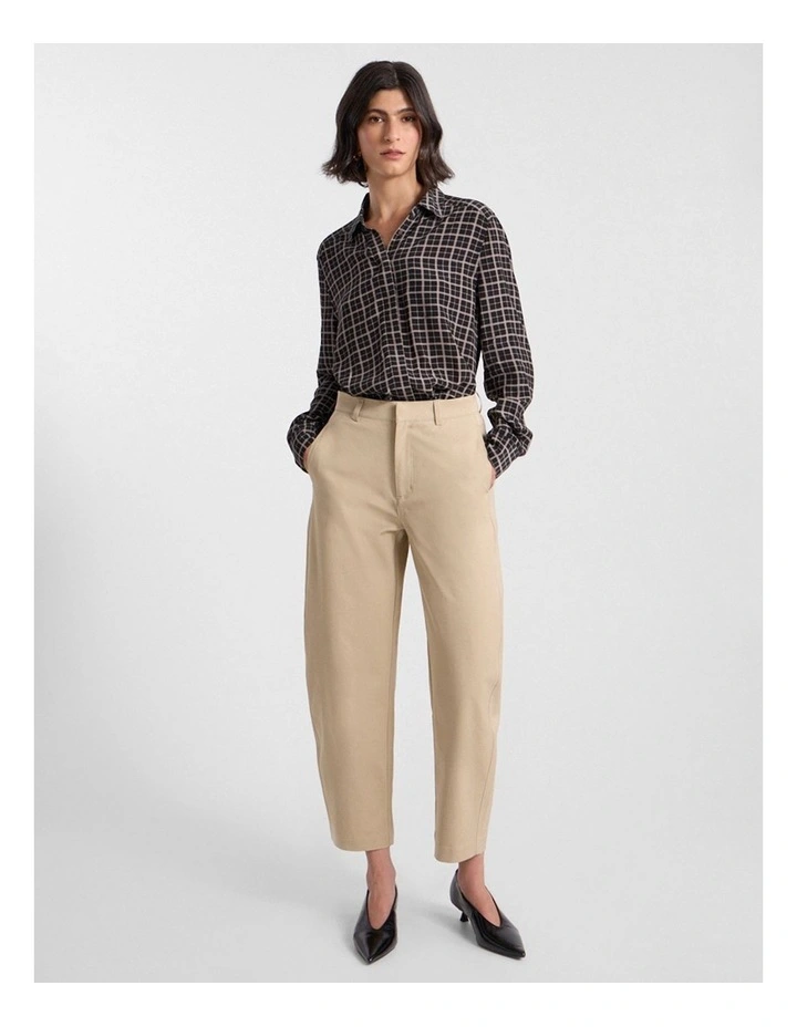Sadie Crop Pant in Tawny image 2