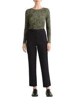 Colton Slim Leg Pant in Black