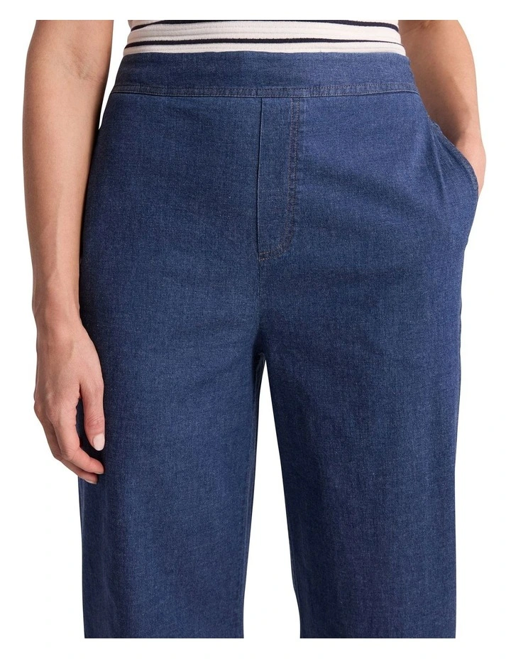 Noa Chambray Wide Leg Pant in Mid Wash image 3