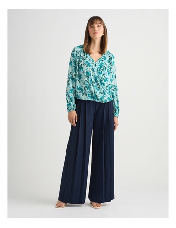 Navy colour