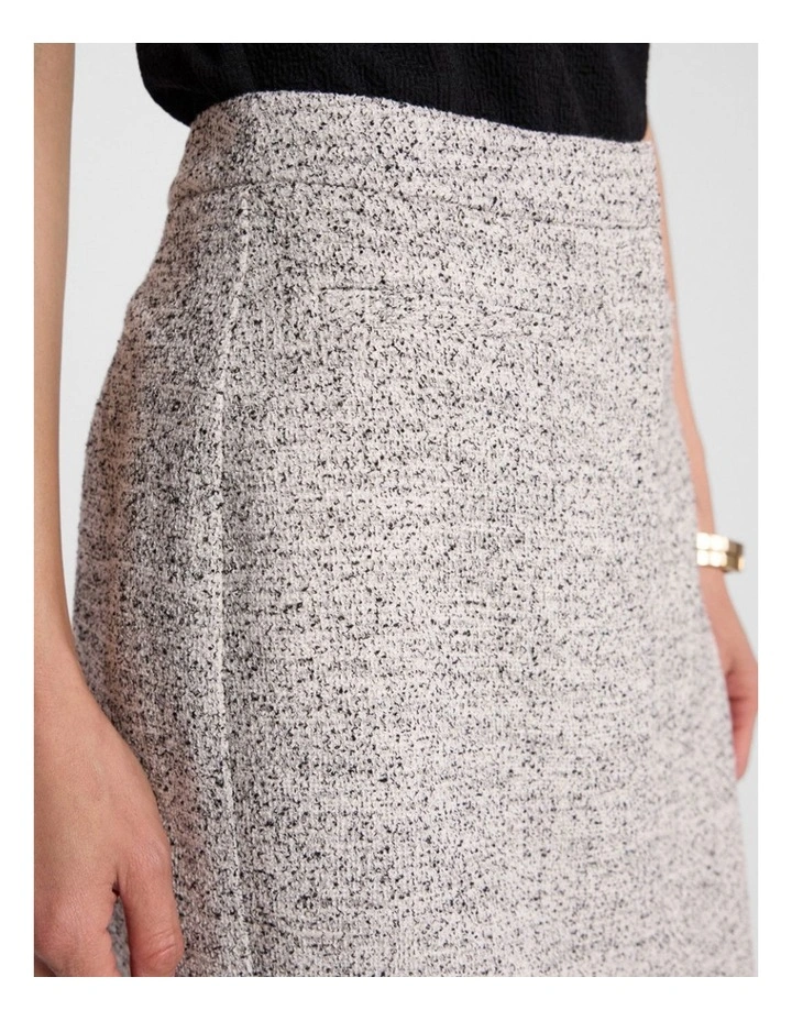 Ennaria Pencil Skirt in Ivory/Black image 4