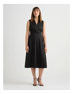 Keets Stretch Linen Dress in Black